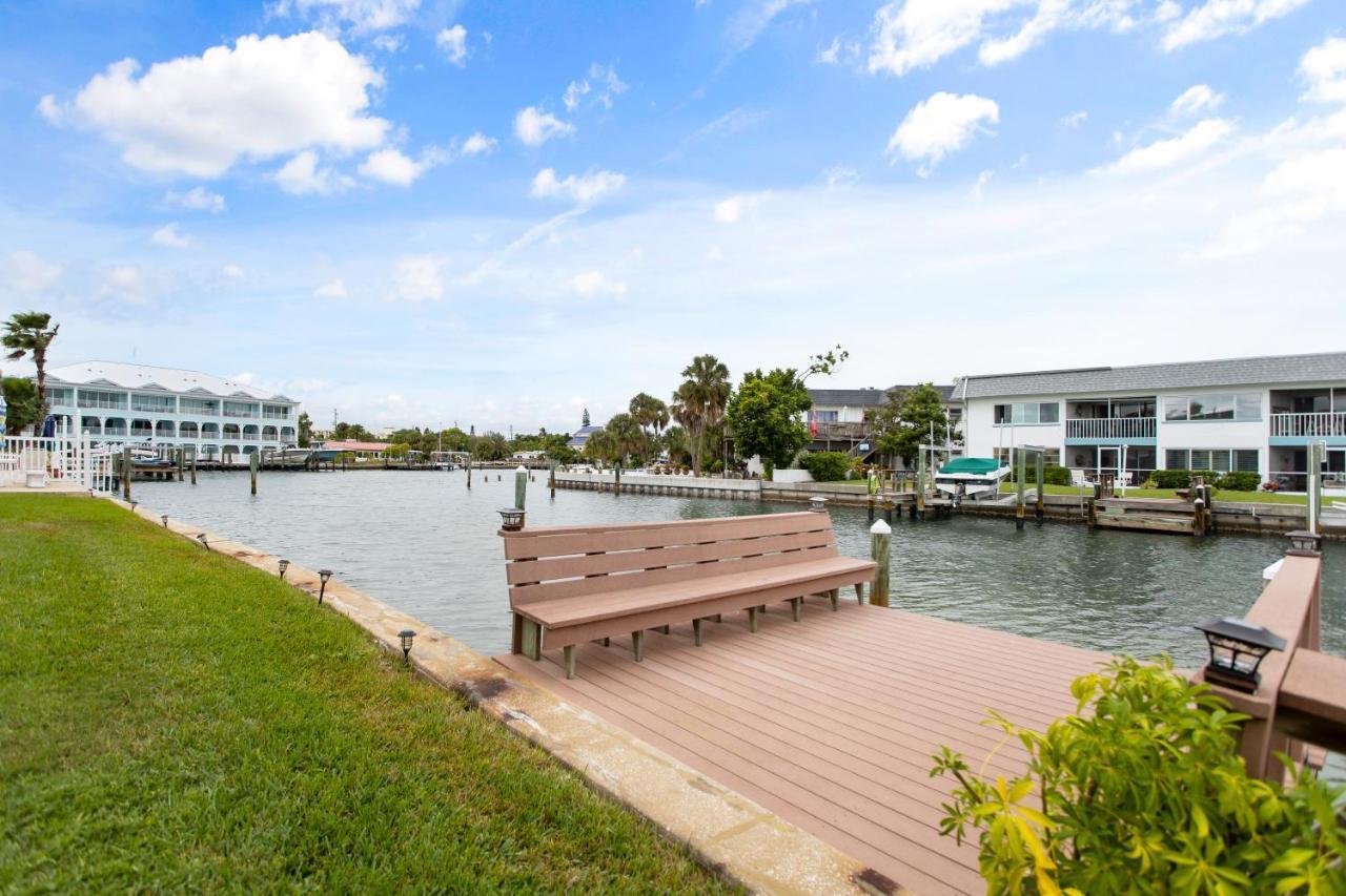 Apartamento Funshine Pointe Capri St. Pete Beach Exterior foto